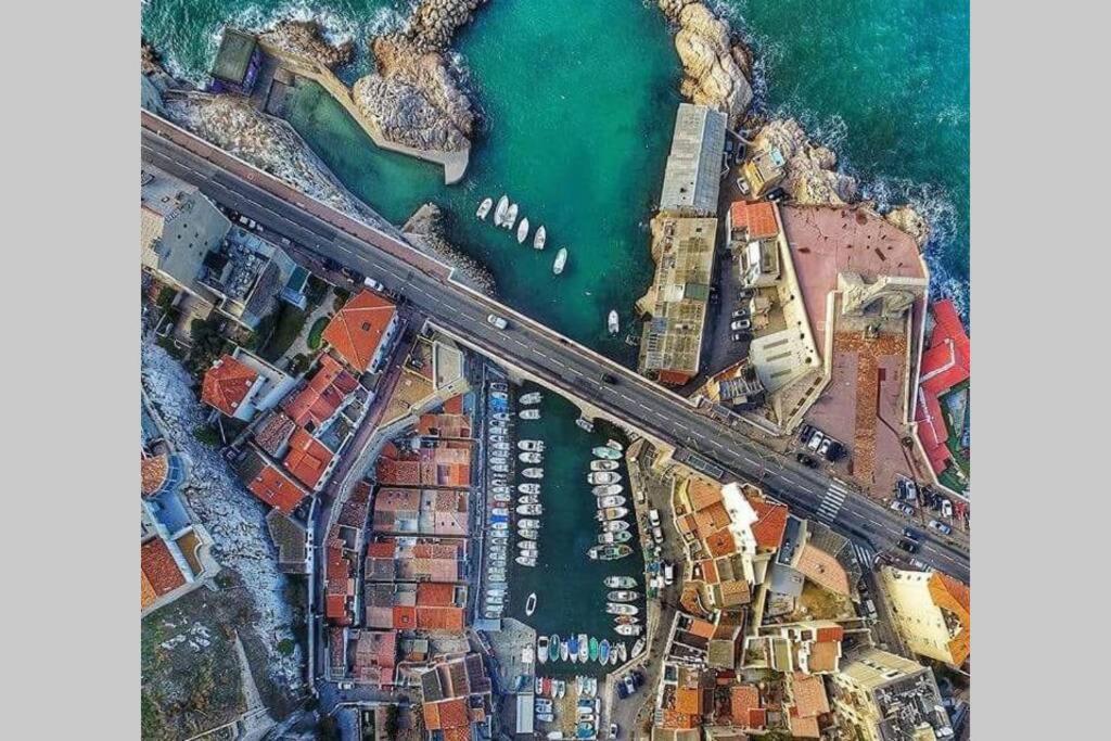 Une Calanque Au Coeur De La Ville Marseille Eksteriør billede